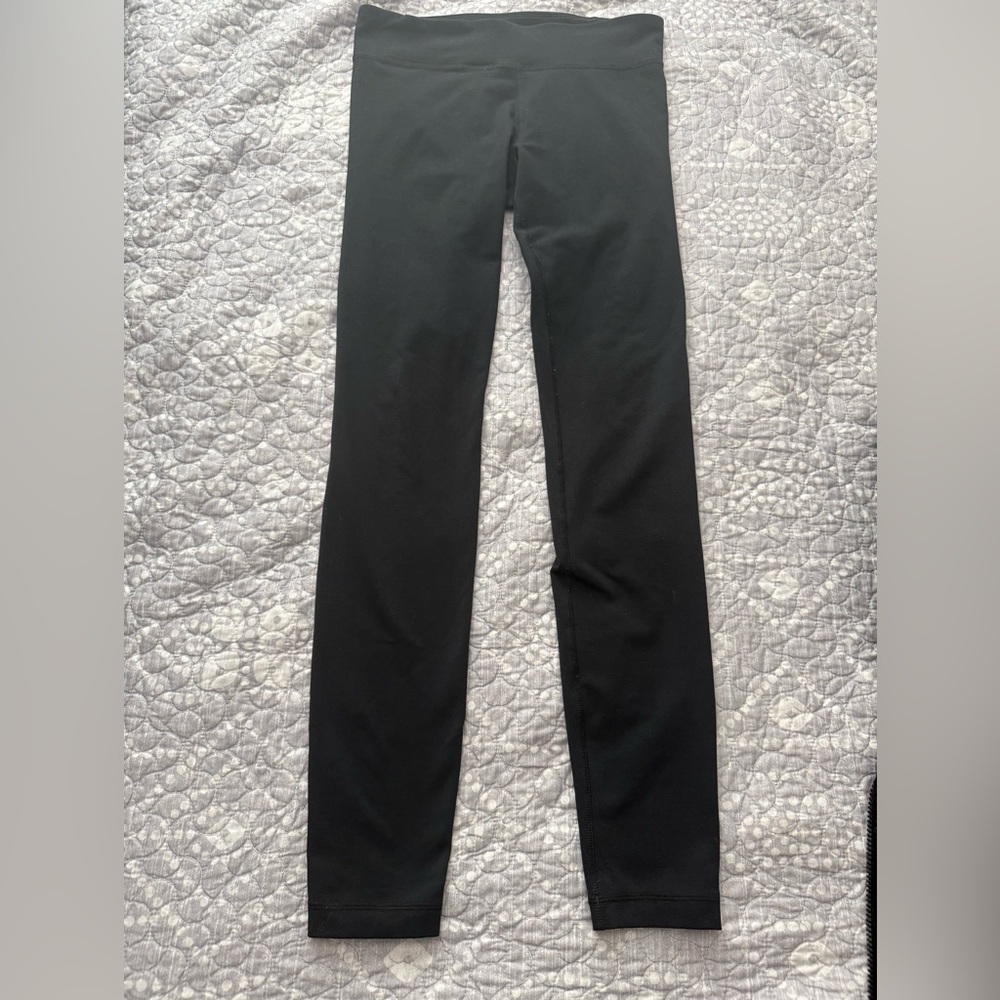 🪼Under Armour Women's Black Leggings